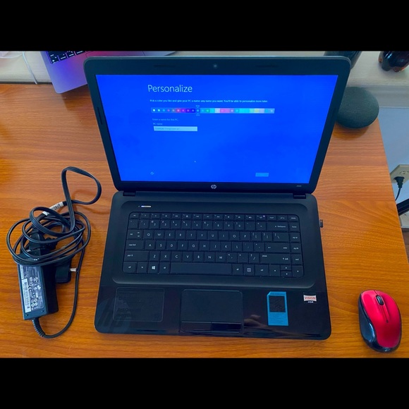 HP Windows 8 Laptop - Picture 2 of 6